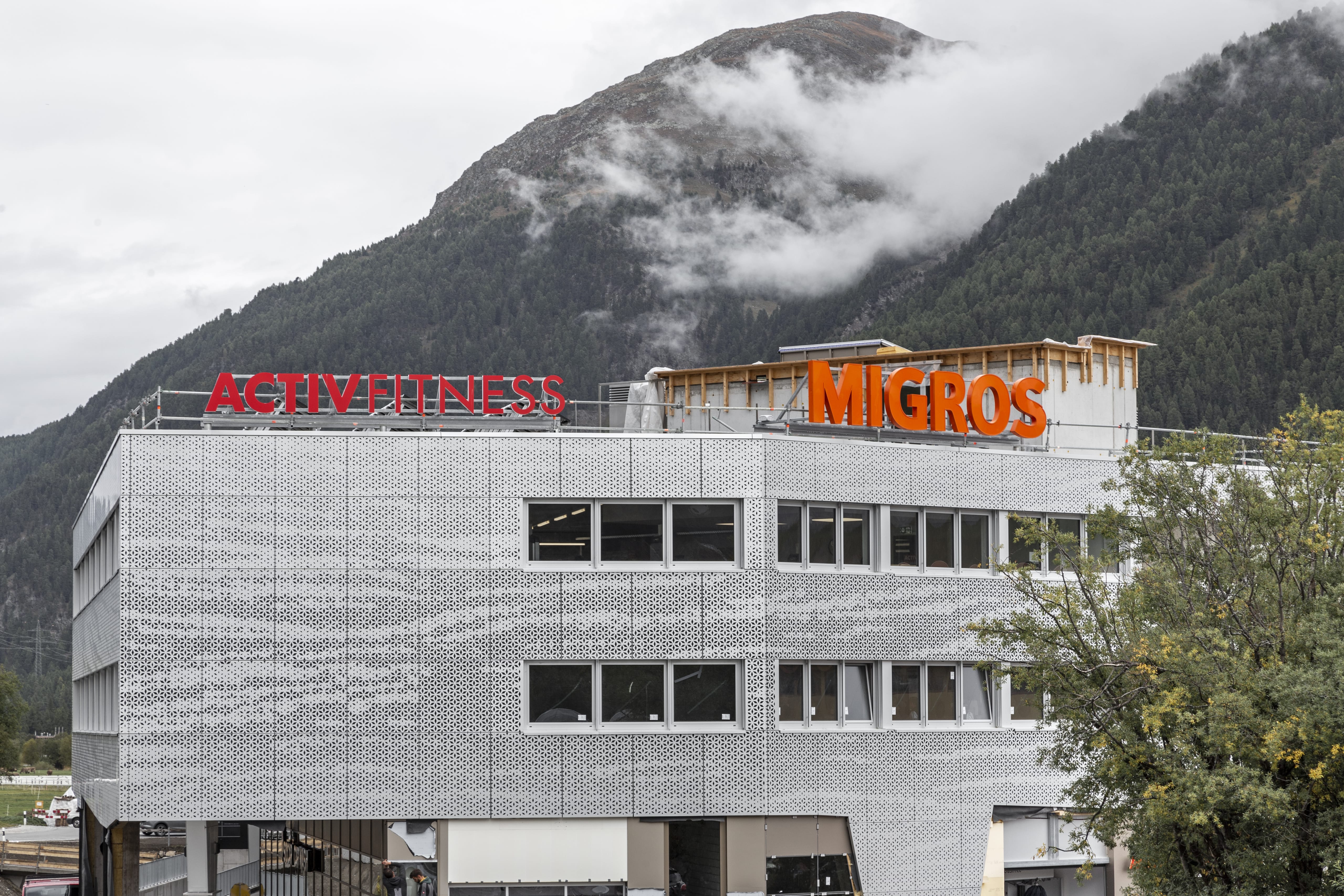 Aussenansicht ACTIV FITNESS Samedan
